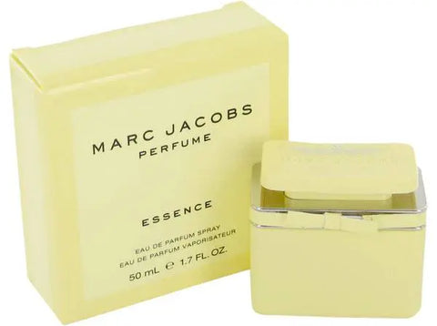 Marc-Jacobs-Essence-Perfume